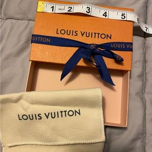 Louis Vuitton box with duster